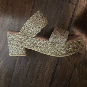 Beach platform Sandles. New with box.